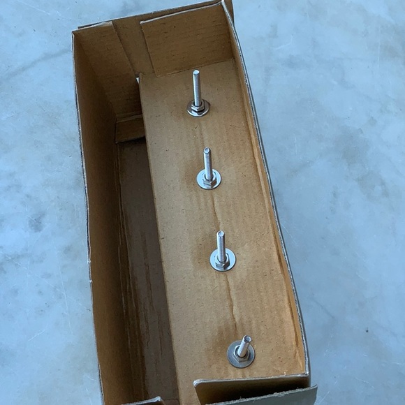 INSTANT FURNITURE UPDATE KNOBS PULLS NAVY WHITE PORCELAIN SILVER SET OF 4 NEW - Picture 7 of 7